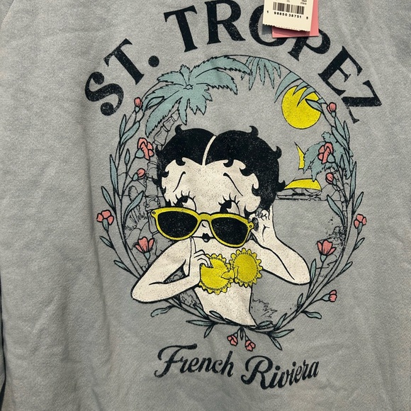 Betty Boop Light Blue Crewneck Sweater NWT Medium - Picture 3 of 4